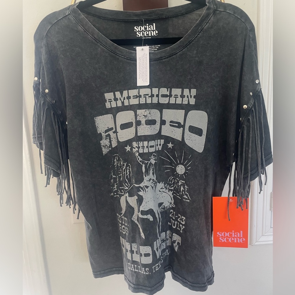 Social Scene Women's Black American Rodeo Graphic Fringe Tee